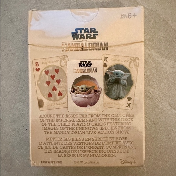 Star Wars The Mandalorian Photos - Playing Cards by Aquarius - Sealed NEW - Picture 2 of 3